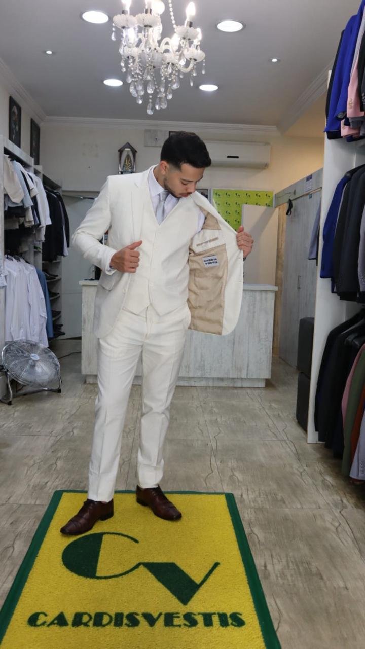 WhatsApp Image 2025-11-11 at 15.27.21 (1)